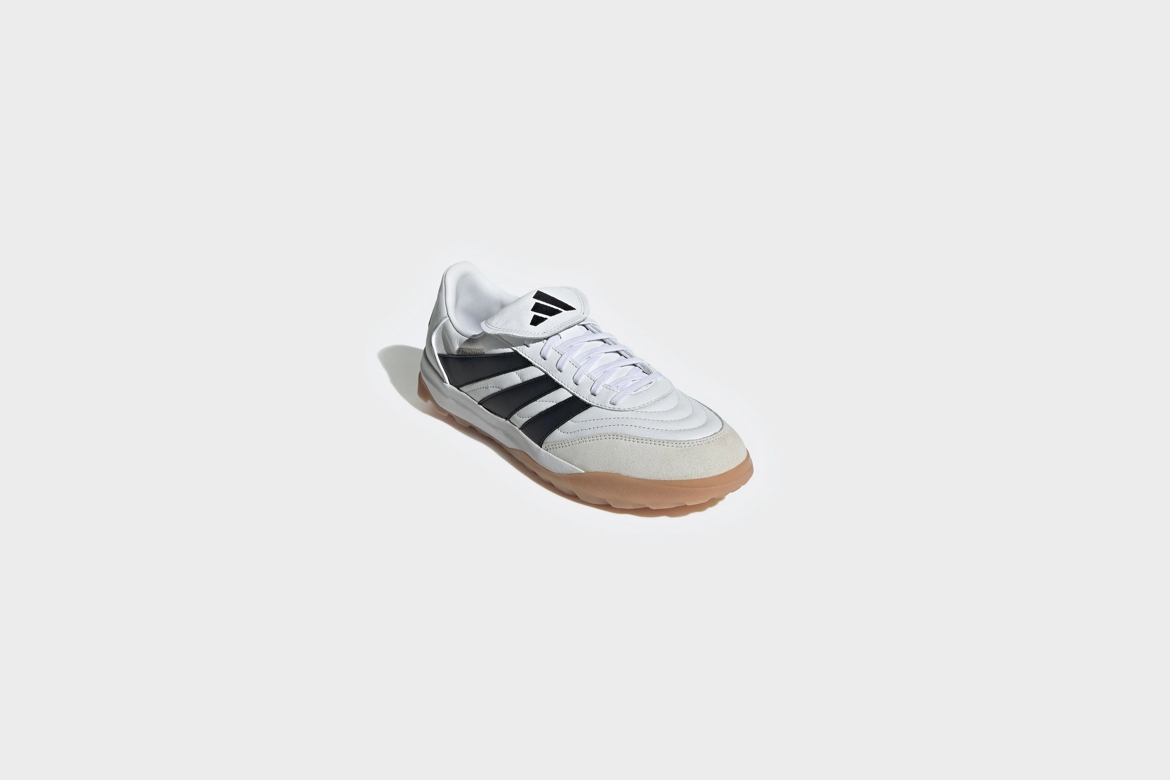 Adidas Predator Turf Trainer (Cloud White/Core Black/Gold Metallic)