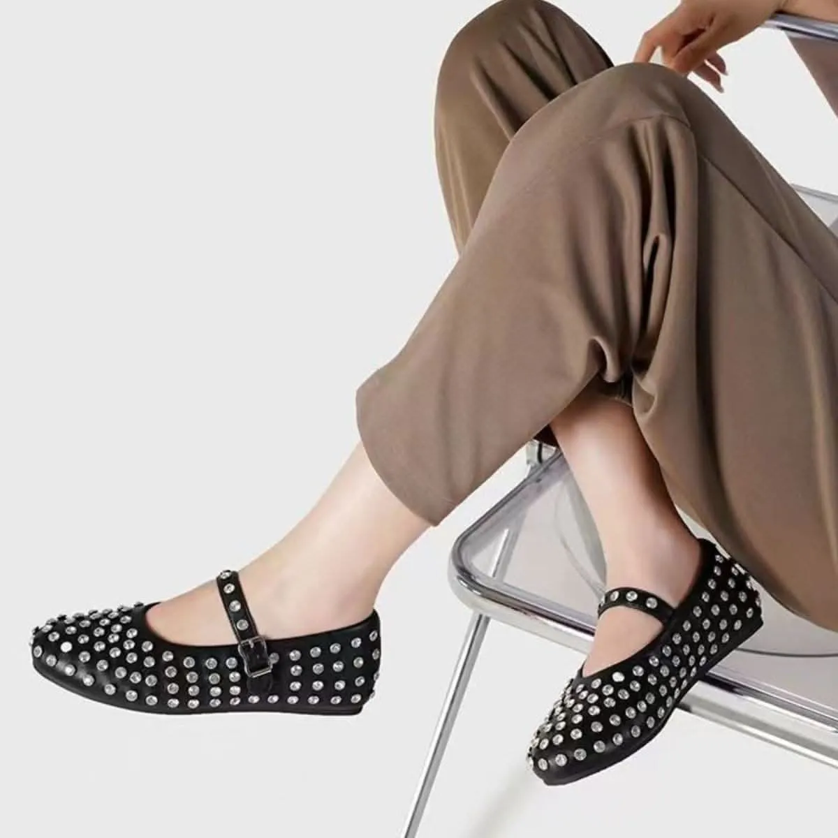 Chic studded loafers in pu leather