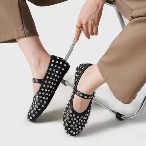 Chic studded loafers in pu leather