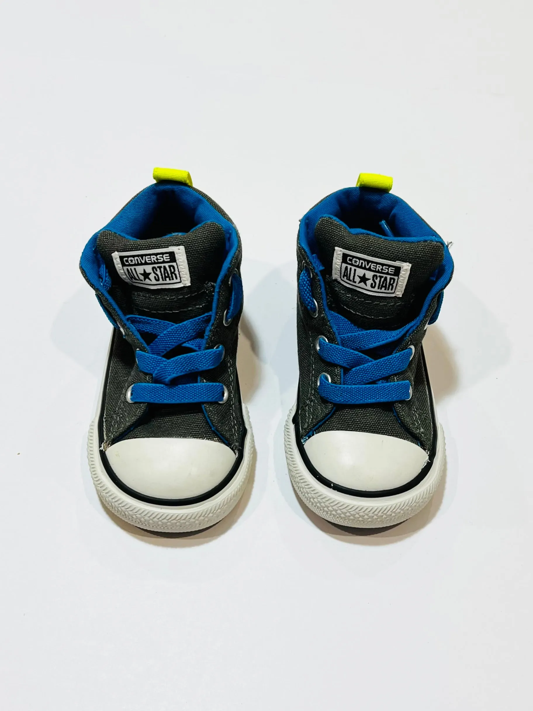 Grey high top Chucks - Size US6