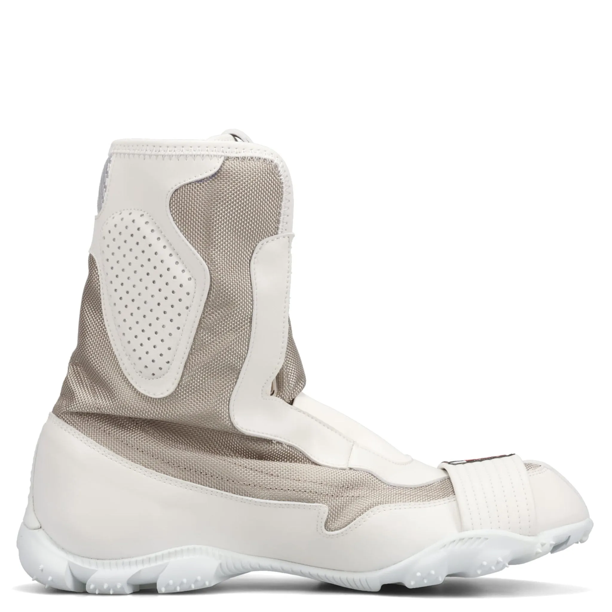 HIGH-TOP BOOT / WHITE