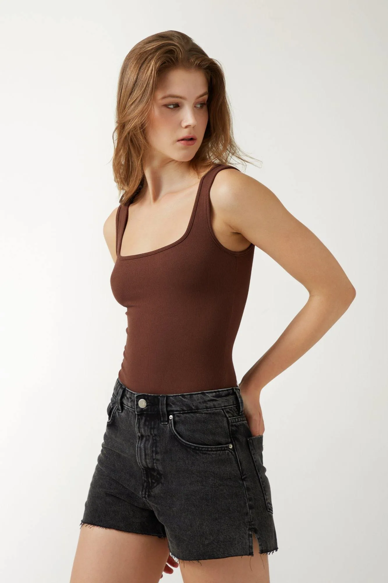 LOLA Body - Mocha