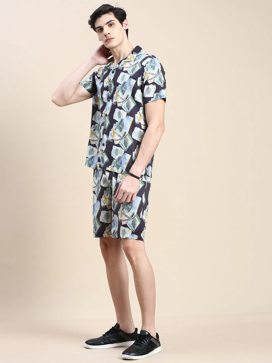 Men Multi Shirt Collar Abstract Printed Shirt & Shorts Co-Ords Set