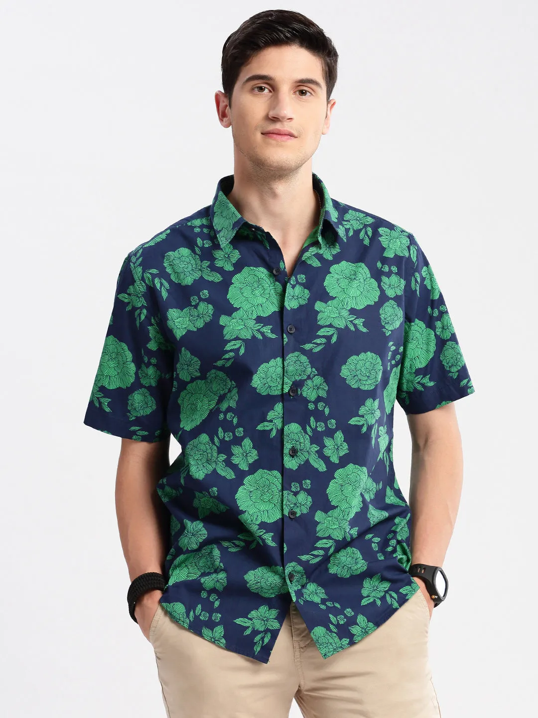 Men Navy Blue Standard Slim Fit Floral Printed Cotton Casual Shirt