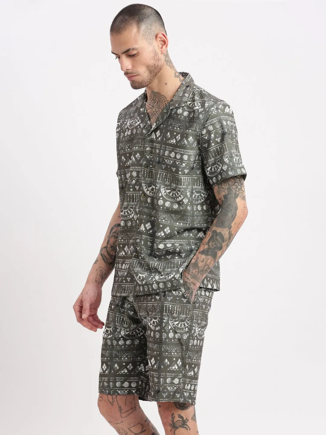 Men Printed Geometric Cuban Collar Green Co Ords Set