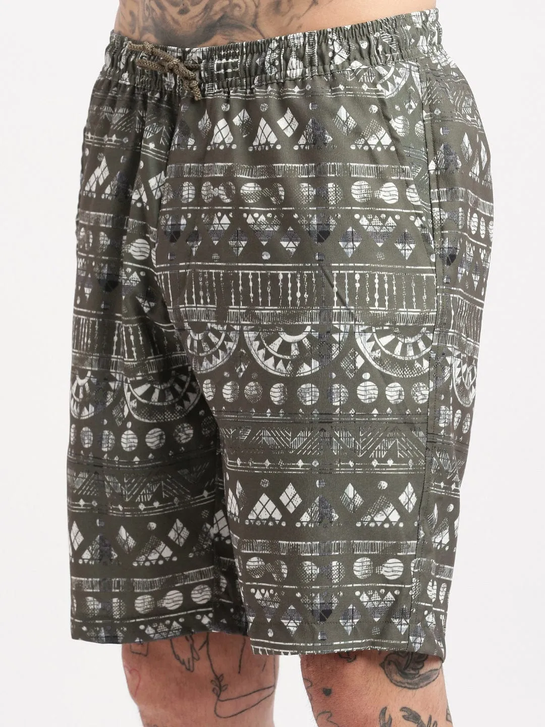 Men Printed Geometric Cuban Collar Green Co Ords Set