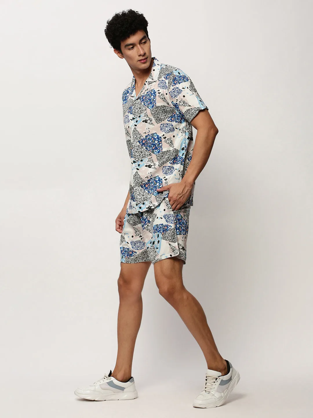 Men White Abstract Printed Co ords Set with Shorts