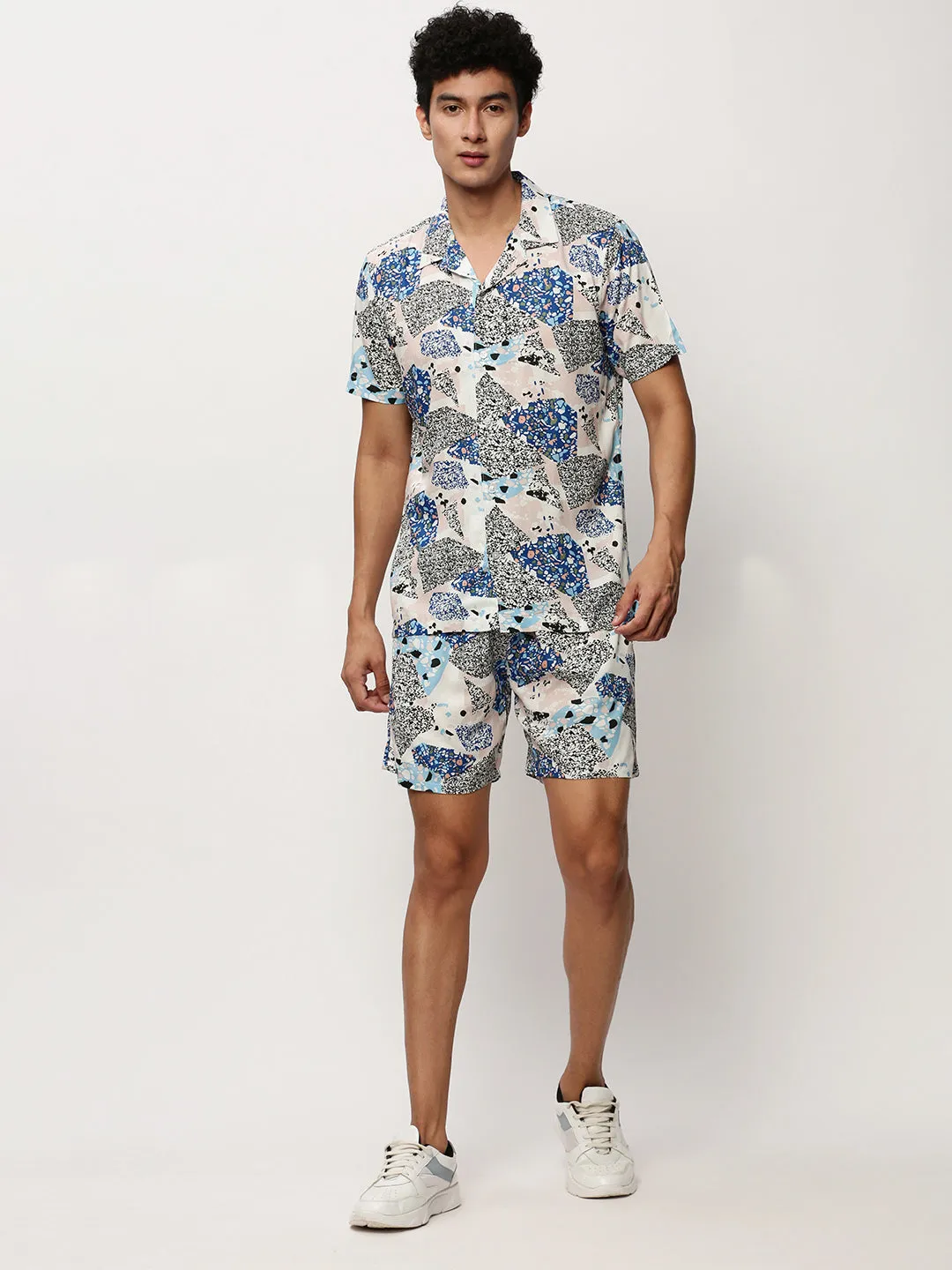 Men White Abstract Printed Co ords Set with Shorts