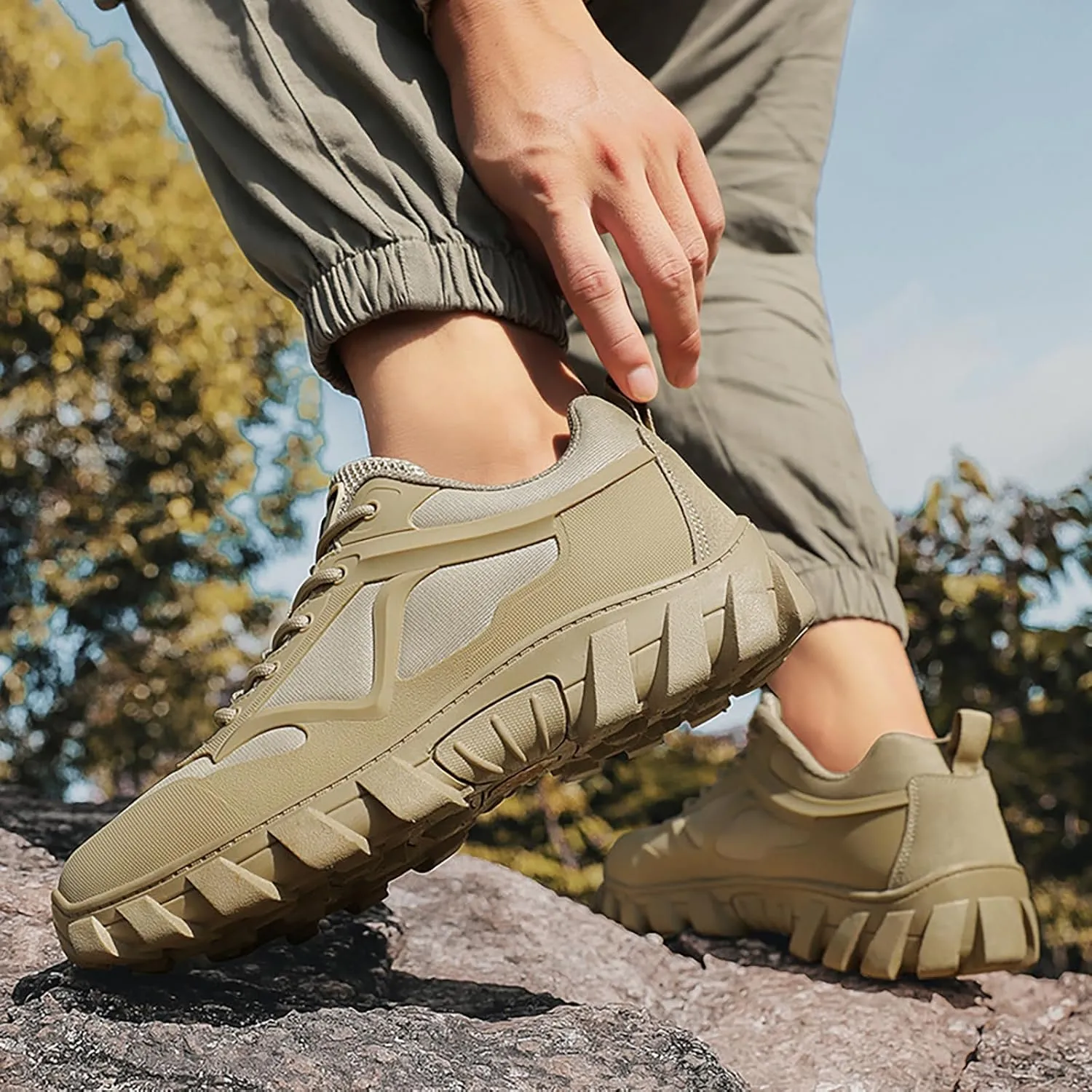 Men's Mesh Lace-Up Lightweight Outdoor Hiking Shoes Comfort Breathable Slip-On Non Slip Running Shoes Outdoor Casual Gym Tennis Sneakers