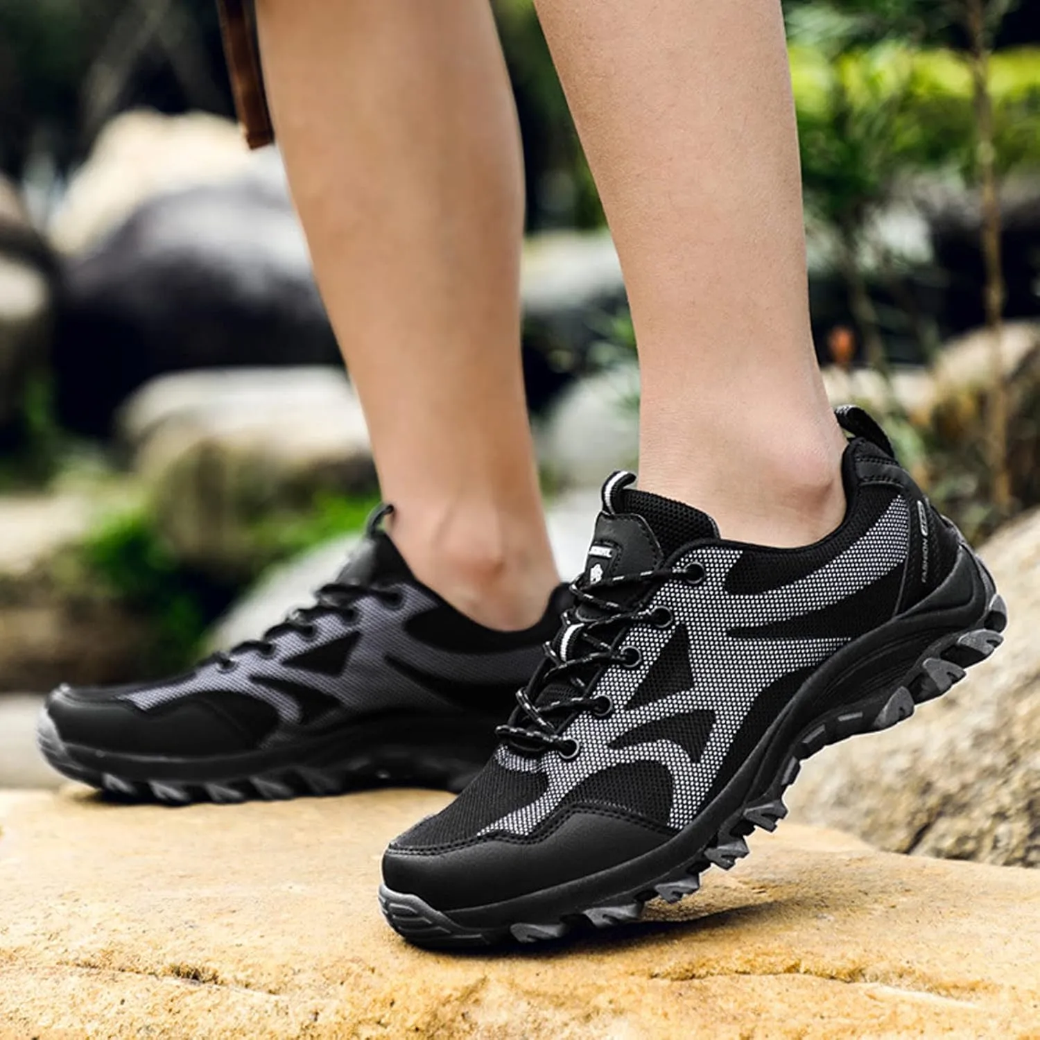 Mens Waterproof Outdoor Hiking Trekking Climbing Shoes Lightweight Breathable Trail Running Trainers